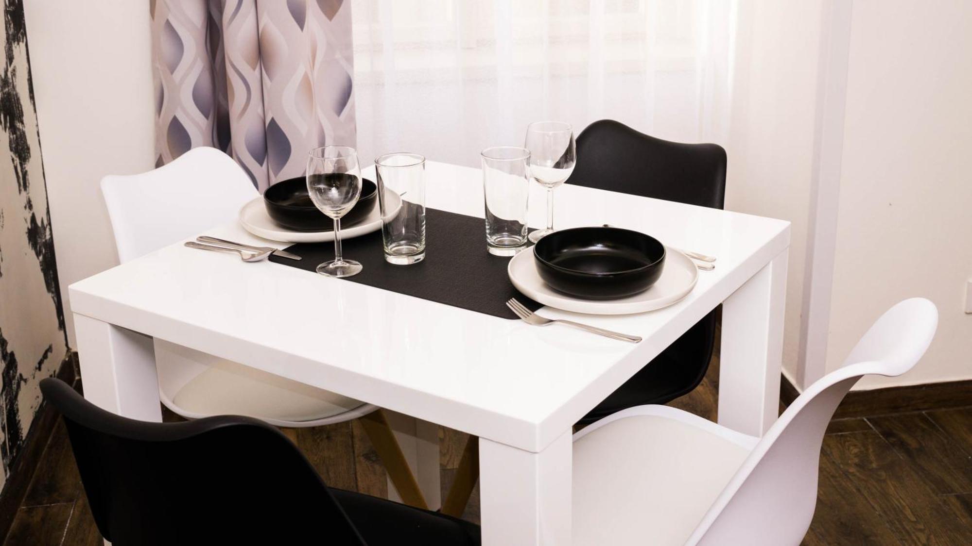 Black & White Apartment Prague By Wenceslas Square And Muzeum Zewnętrze zdjęcie